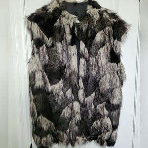 Forever21 faux fur vest!